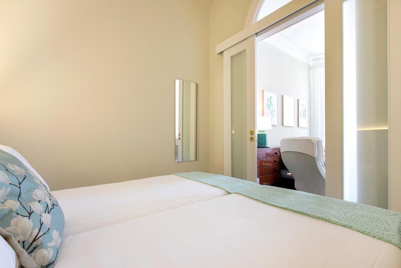 Clerigos 132 Apartment Porto Ngoại thất bức ảnh